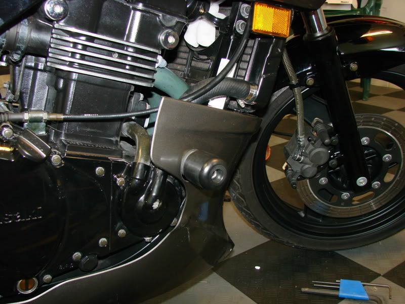 Frame slider DIY install The home of the Kawasaki EX500